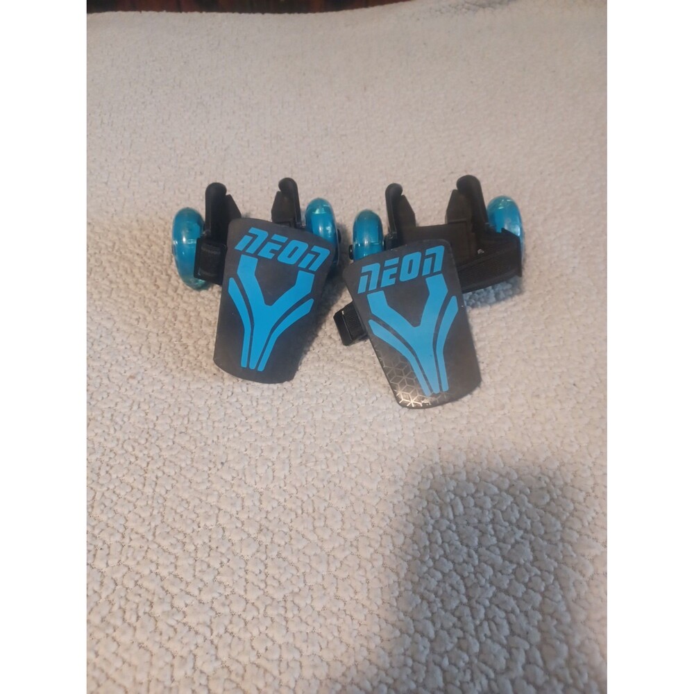Neon Street Rollers: Blue Light-Up Heel Skates